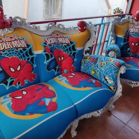 Spiderman House Hotel CTA Exterior foto