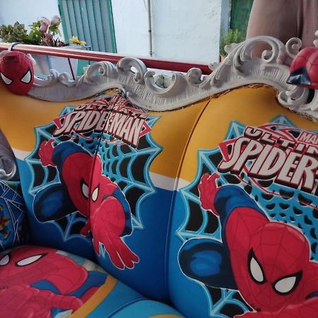 Spiderman House Hotel CTA Exterior foto